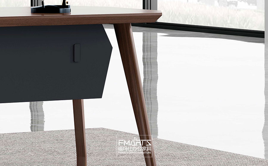辦公桌細節